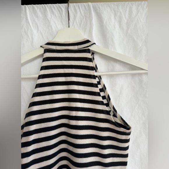 Demeanor Black and White Striped Halter Top Size Small - Picture 11 of 13
